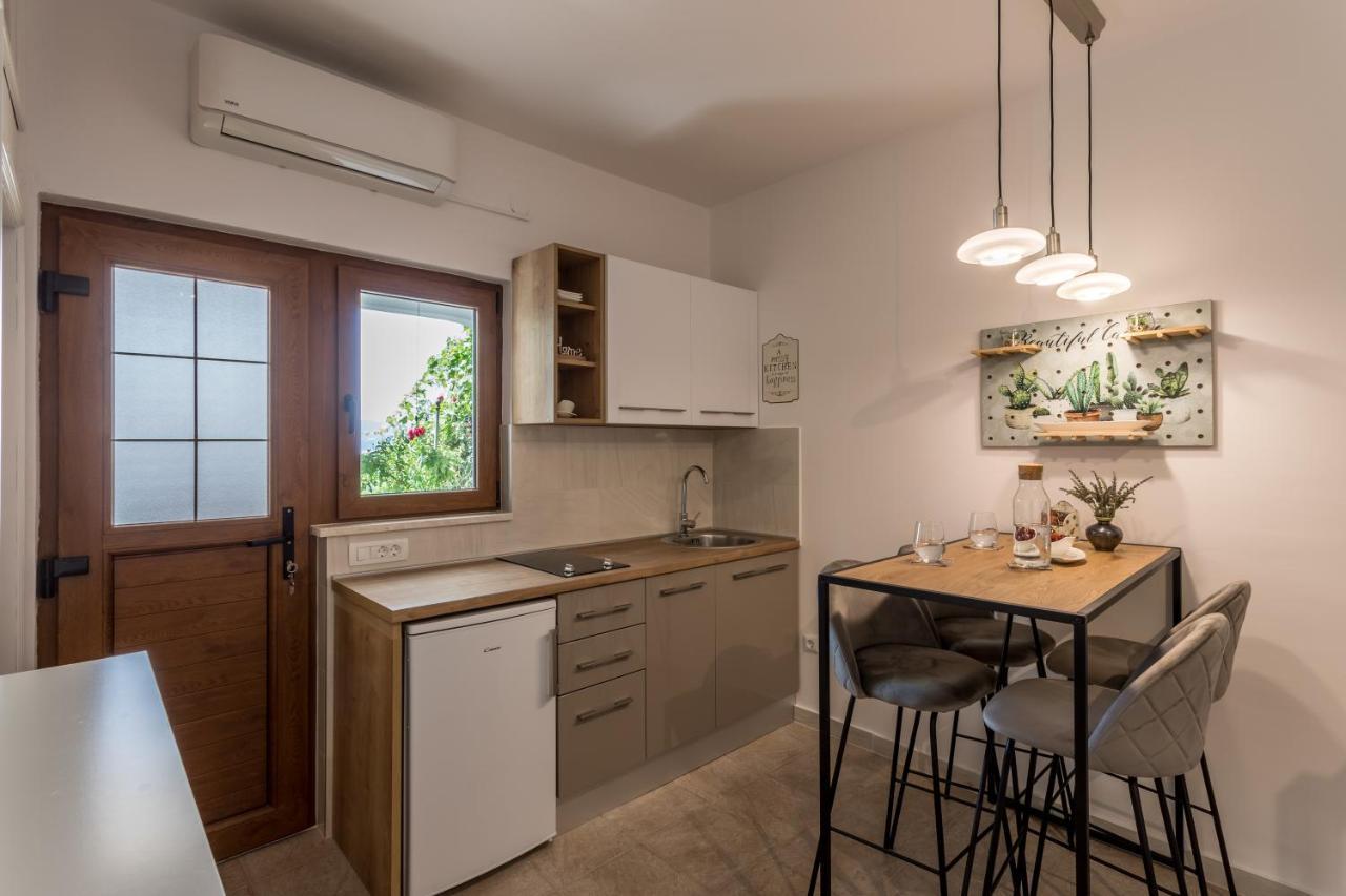 Apartments Drago Kovacic Omiš Exteriér fotografie