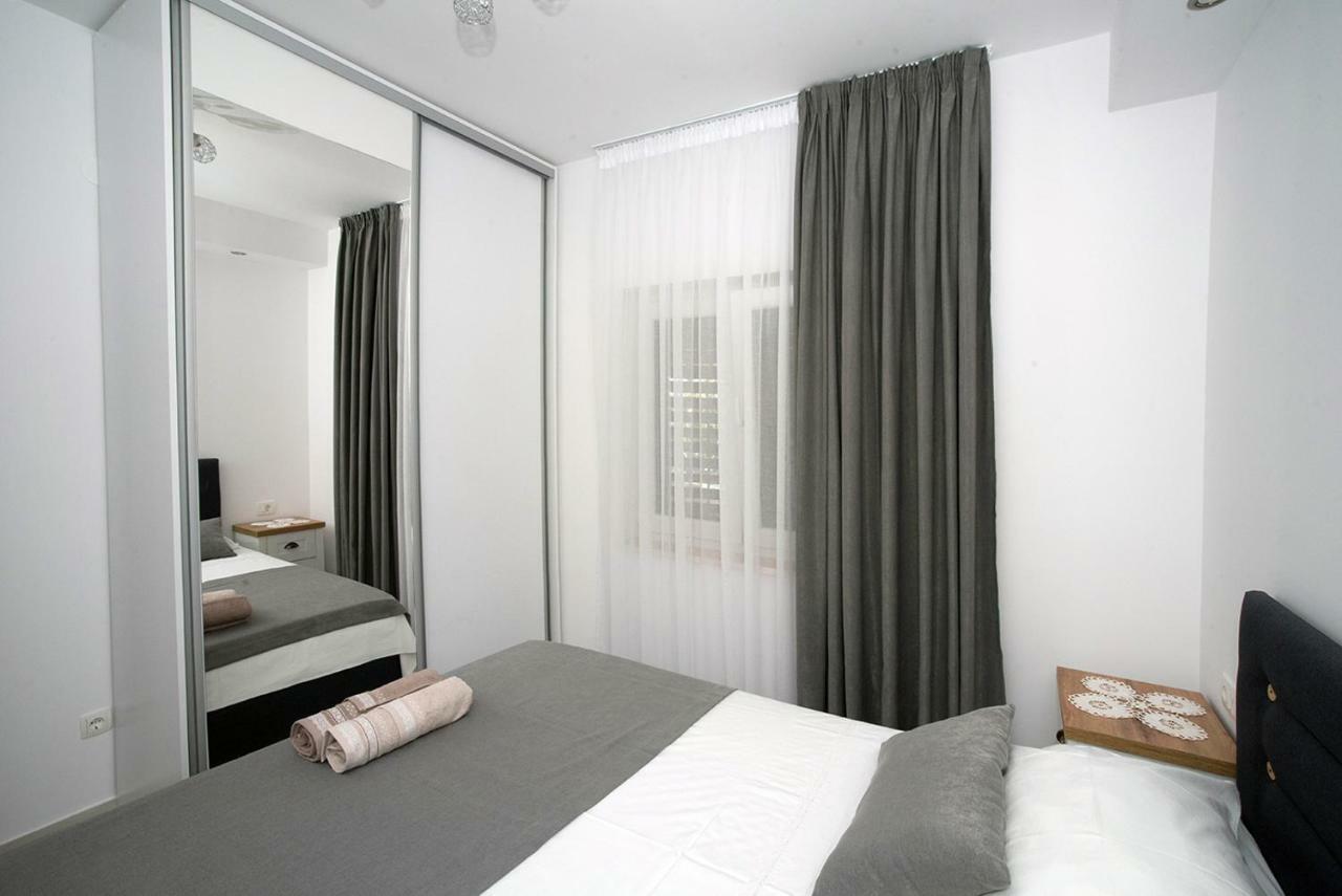 Apartments Drago Kovacic Omiš Exteriér fotografie